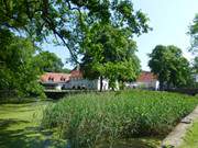 Wasserschloss Mellenthin im Hinterland der Insel Usedom.