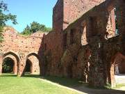 Backsteingotik: Kloster Eldena in der Nhe von Greifswald.