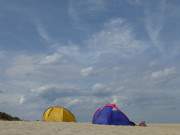 Schnwetterwolken am Usedomer Himmel: Strand von Zempin.