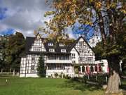 Hafenblick: Hotel in Kloster auf Hiddensee.