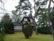 Beste Lage: Kapitnshaus an der Heringsdorfer Strandpromenade.