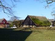 Kunstkabinett: Galerie am Kirchhof der Benzer Dorfkirche.