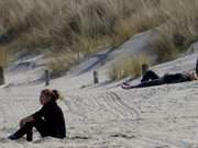 Sonnenbad am Ostseestrand: Perfektes Wetter auf Usedom.