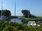 Idyllisches Fleckchen in der Inselmitte: Achterwasserhafen von Loddin.