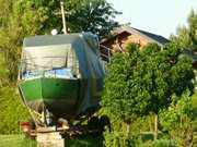 Nahe am Achterwasser: Ein Boot in Pudagla im Usedomer Hinterland.