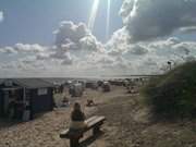 Sptsommer auf Usedom: Sonnenbad in Karlshagen.