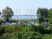 Festplatz am Achterwasserhafen: Erntefest in Loddin.