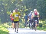 Gegenverkehr: Usedom-Marathon auf dem Kstenradweg.