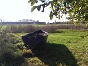 Fischerboot auf der Wiese: Warthe auf dem Lieper Winkel.