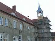 Neuer Turm: Das Schloss Pudagla im Hinterland Usedoms.