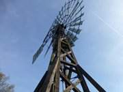 Technisches Denkmal auf Usedom: Windkraft-Schpfwerk im Thurbruch.