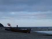 Abend im Seebad Loddin: Ostseestrand im Dezember.