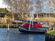 Loddin in der Usedomer Inselmitte: Fischerboote im Hafen.