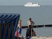 Seebrckenfahrt: Ausflugsdampfer auf der Ostsee vor Usedom.