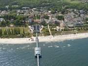 Heringsdorf auf Usedom: Das Ostseebad von oben.