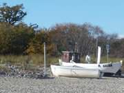 Fischerboote auf dem Strand: Ostseebad Koserow.