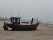 Natrlich Usedom: Fischerboote auf dem Ostseestrand.