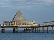 Kaiserbad Heringsdorf auf Usedom: Seebrcke im Abendlicht.