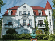 Der Kaiser in den "Kaiserbdern": Heringsdorfer Strandpromenade.