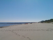 Noch wenige Badegste: Strand zwischen Zempin und Koserow.