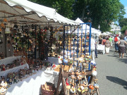 An der Strandstrae: Jhrlicher Tpfermarkt in Klpinsee.