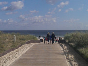 Auf dem Weg zum Ostseestrand: Karlshagen auf Usedom.