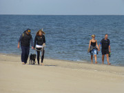 Ostseeurlaub auf Usedom: Strandwanderung bei Bansin.