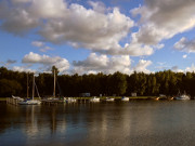 Herbst auf Usedom: Letzte Boote im Nordhafen von Peenemnde.