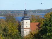 Blick vom Mhlenberg: Lyonel-Feiniger-Kirche zu Benz und Schmollensee.