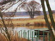 Wassergrundstck: Anleger am Nepperminer See.