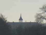 Vom Achterwasser aus gesehen: Schloss Pudagla.