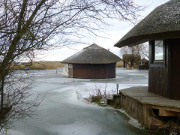 Im Achterwasser: Bootsverleih in Loddin.