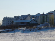 Strandpromenade Bansin im Gegenlicht: Wintertag auf Usedom.