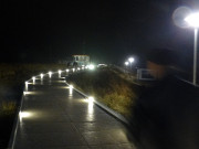 Abends: Strandpromenade des Seebades Loddin.