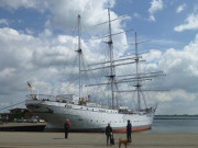 "Gorch Fock": Dreimaster im Hafen von Stralsund.