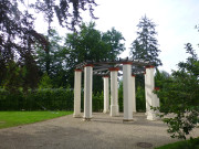 Pavillon: Schlosspark von Neustrelitz.