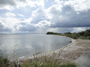 Sandstrand am Achterwasser: Mwenort auf dem Gnitz.