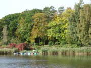 Bootsanleger an der Strandstrae: Der Klpinsee.