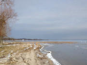Im Hintergrund Ltow: Usedomer Halbinsel Gnitz.