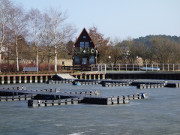 Eisflche: Achterwasserhafen des Seebades ckeritz.