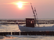 Sonnenuntergang über der Ostsee: Lange Tage am Meer.