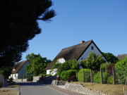 Seebad Loddin auf Usedom: Rohrgedeckte Huser.