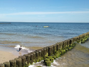 Ein Bad in der Ostsee: Willkommene Abkhlung am Meer.