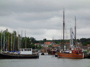 Fischereihafen von Freest auf dem Festland: Bootswerft.