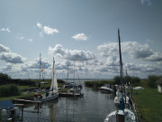 Achterwasserhafen von Koserow: Wassersport auf Usedom.