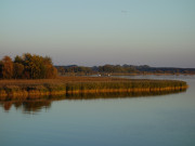 An der Hafeneinfahrt Peenemnde: Abend am Peenestrom.