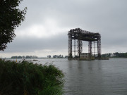 Koloss im Peenestrom: Eisenbahnhubbrcke von Karnin.