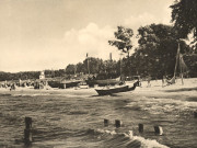 Alte Postkarte: Blick auf den Ostseestrand von Klpinsee.