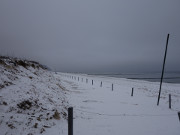 Ostseestrand im Schnee: Stubbenfelde, Blick nach Klpinsee.