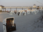 Ostseebad Heringsdorf auf Usedom: Strandkrbe auf dem Sandstrand.